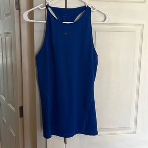 Nike womens work out top size S